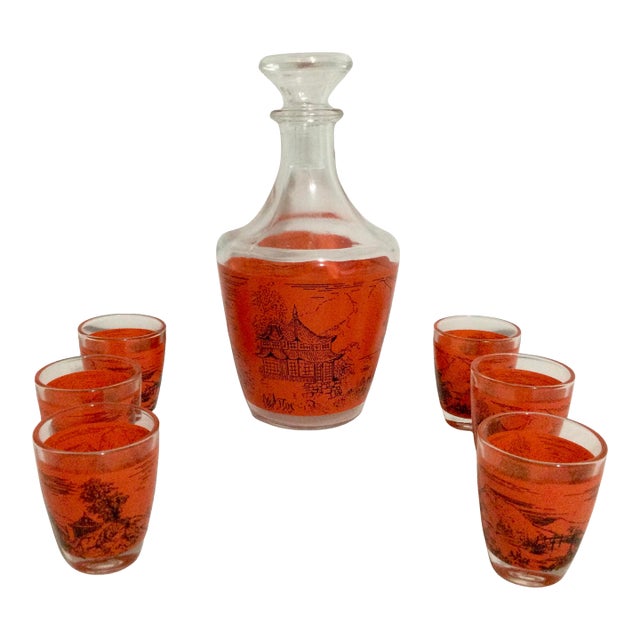 Vintage French Decanter With Cordial Glasses- 7 Pieces For Sale