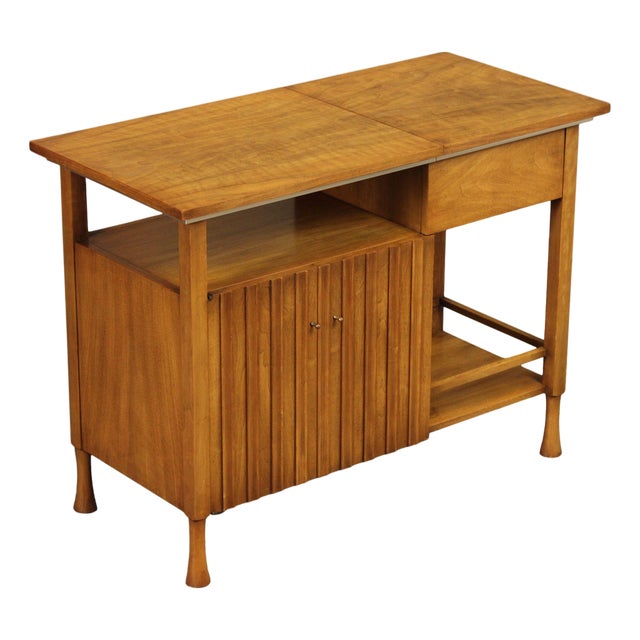 John Widdicomb Mid Century Modern Walnut Bar Cabinet For Sale