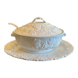 Vintage Grazia Deruto White Soup Tureen With Platter and Spoon For Sale