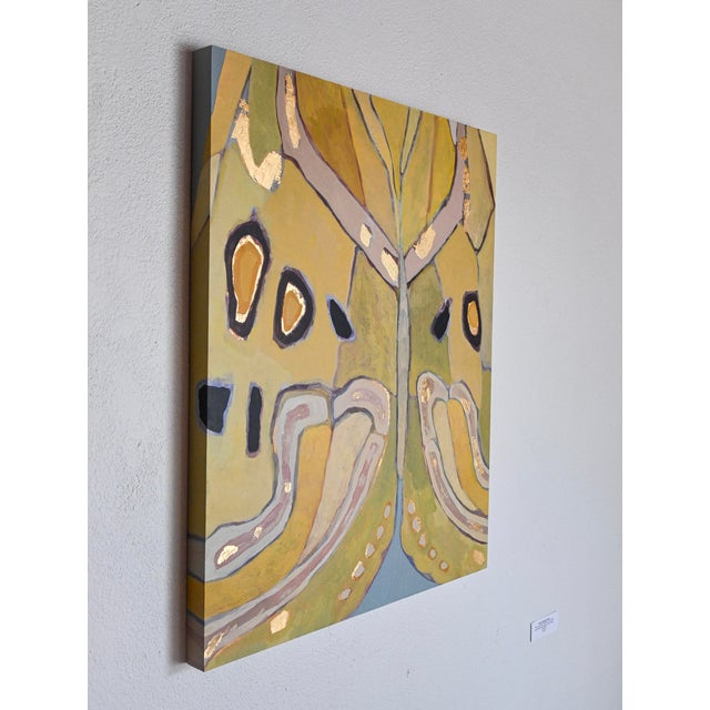 Soft green and yellow painting with gold leaf detailing. Hayley uses the wings of moths and butterflies for inspiration to...