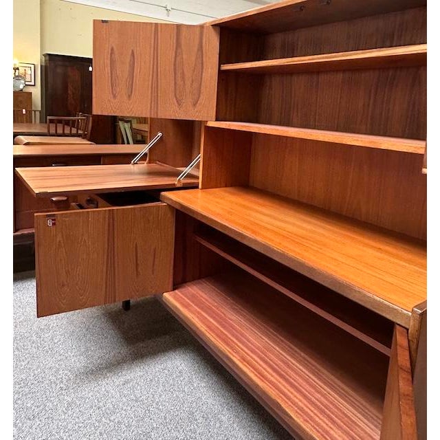 Mid Century Modern Teak Midboard W/ Drop Front Bar by G-Plan c.1960 For Sale In San Francisco - Image 6 of 12