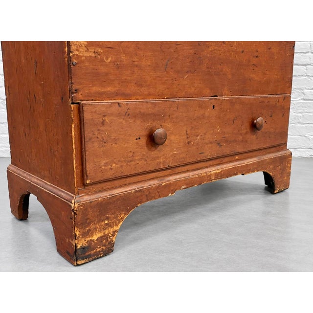 Shaker Style Antique Wooden Pine Blanket Chest, C. 1800's For Sale - Image 11 of 15