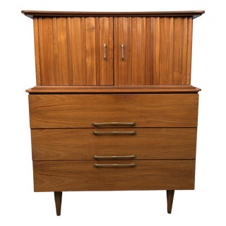 Mid 20th Century Modern Gentleman's Chest Highboy by Young Mfg., Attributed For Sale