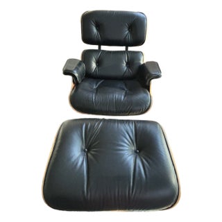 Charles and Ray Eames for Herman Miller Mid Century Lounge Chair With Ottoman For Sale