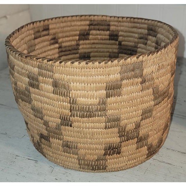 1920s Collection of Early Hand Woven Baskets For Sale In Los Angeles - Image 6 of 9