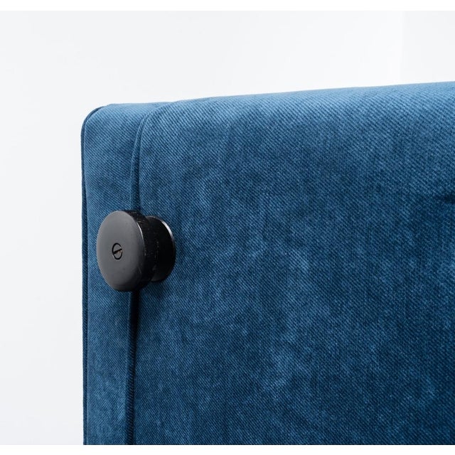 Vintage Model D70 Sofa Bed Black Iron Reupholstered Blue by Osvaldo Borsani for Tecno, 1970s For Sale - Image 6 of 7