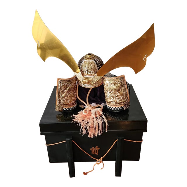 Japanese Samurai Kabuto Helmet Display on Lacquer Stand – Date Masamune Style For Sale