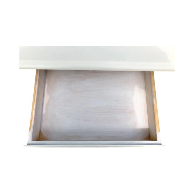 Late 20th Century Late 20th Century Pair End Side Tables White Painted Queen Anne Style For Sale - Image 5 of 11