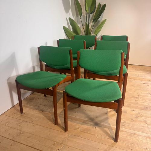 Set of 6 teak chairs model 197 by Finn Juhl, 1960s
