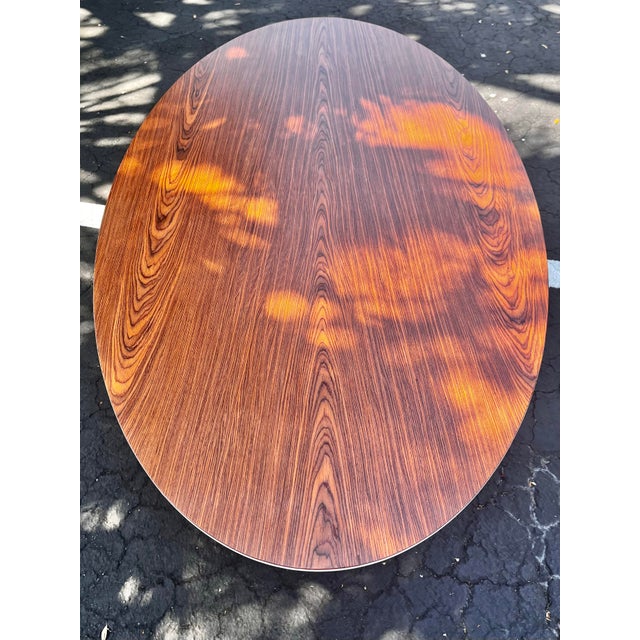 1970s Oval Tulip Dining or Conference Table With Rosewood | Eero Saarinen for Knoll Style For Sale - Image 5 of 12