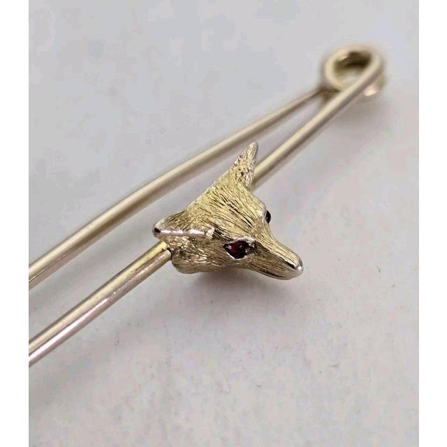 Brown Antique George V Yellow Gold Novelty Fox Head Bar Brooch, 1910s For Sale - Image 8 of 16