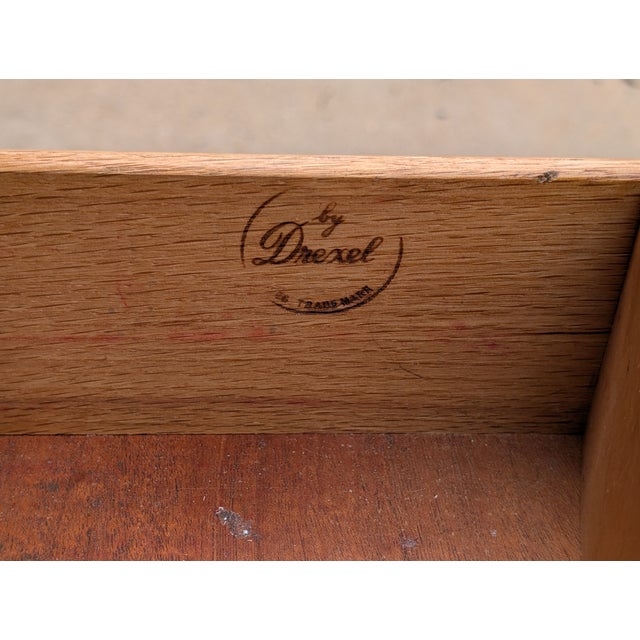 Brown Drexel Mahogany Buffet - 1980s Traditional Sideboard and Credenza For Sale - Image 8 of 10