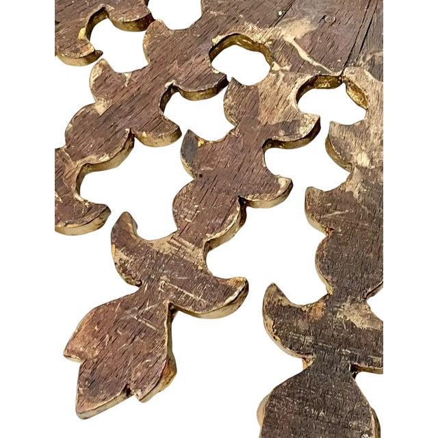 Large Mid-Century Giltwood Sunburst Mirror With Intricate Carved Detail For Sale - Image 15 of 18