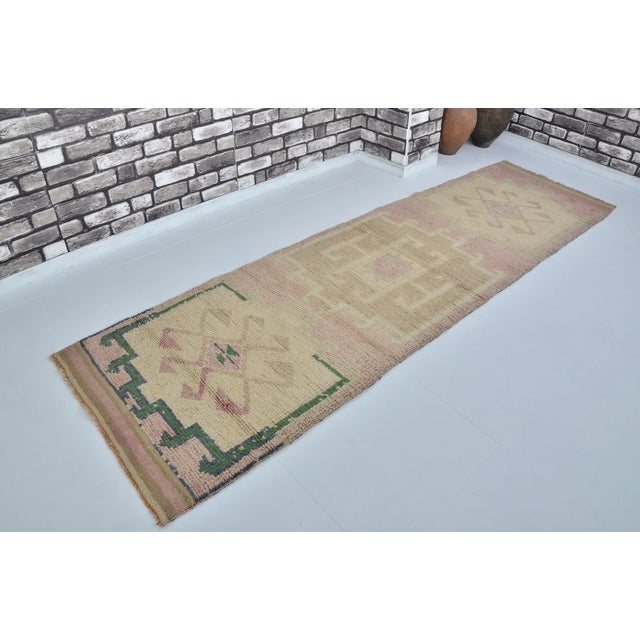 Textile Mid 20th Century Home Living Decor Wool Carpet For Sale - Image 7 of 10