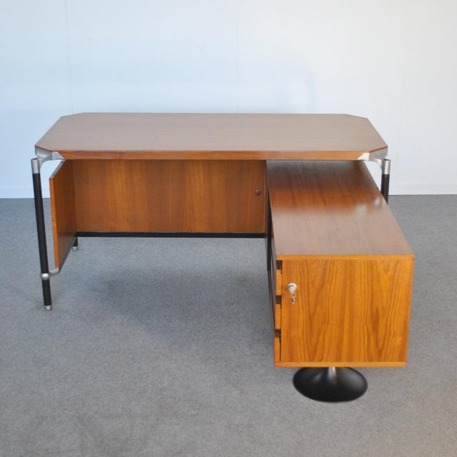 Ico Parisi Vintage Desk by Ico Parisi for MIM, 1960s For Sale - Image 4 of 18