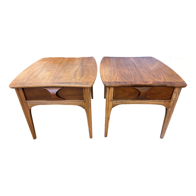 Pair of Mid Century Modern Rosewood and Walnut Side Tables Attributed to Kent Coffey From the Perspecta Line For Sale