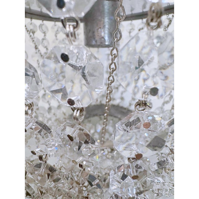 Vintage Hollywood Regency Reeded Tiered Crystal Basket Chandelier For Sale In New York - Image 6 of 9