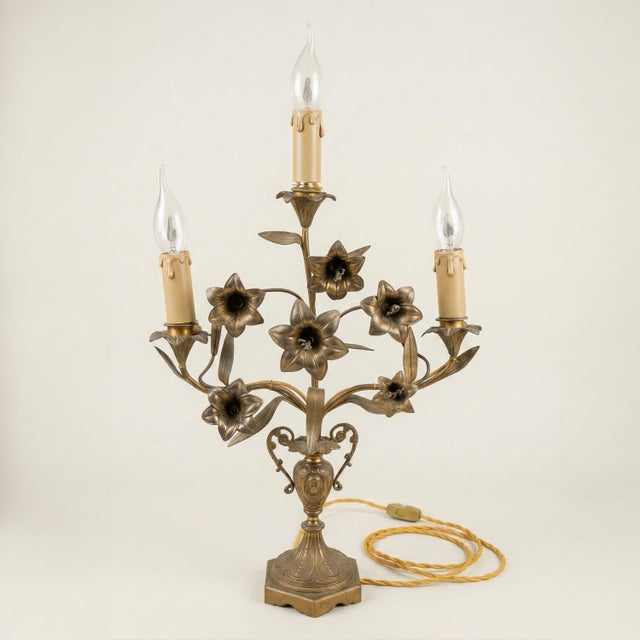 Bouquet of Devotion Sacred Heart Lamps, 19th Century, Set of 2 For Sale - Image 3 of 10