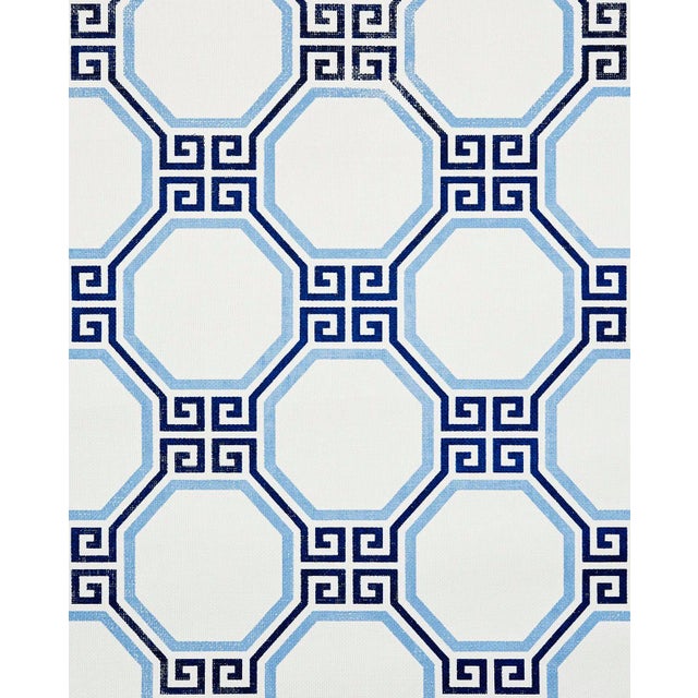 Sample - Schumacher Octavia Paperweave Wallpaper in Marine For Sale
