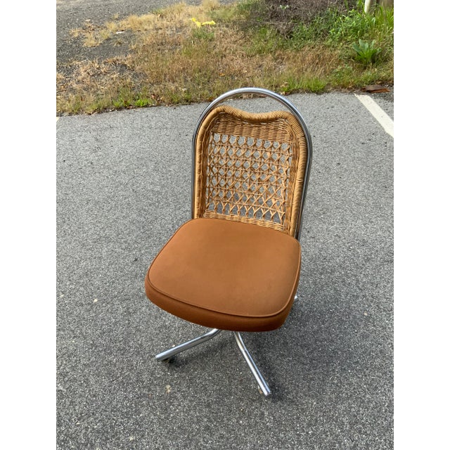 Mid 20th Century Daystrom Furniture Mid Century Chrome and Wicker Swivel Vanity/Desk Chair For Sale - Image 5 of 12