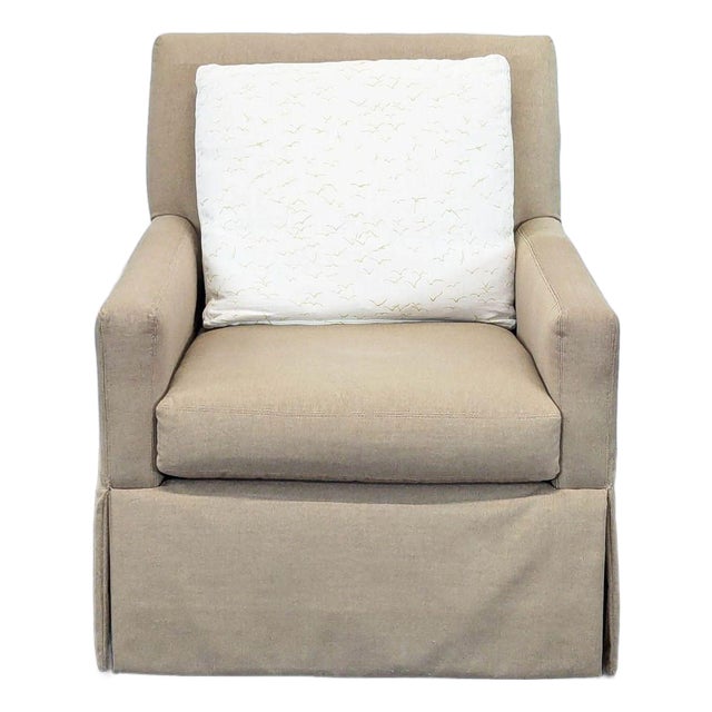 Lee Industries Beige Swivel Lounge Chair With Skirted Base and Accent Pillow For Sale