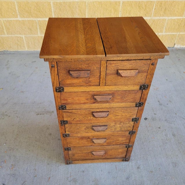 Wood Antique American Arts & Crafts Oak Storage Cabinet, c.1910 For Sale - Image 7 of 9