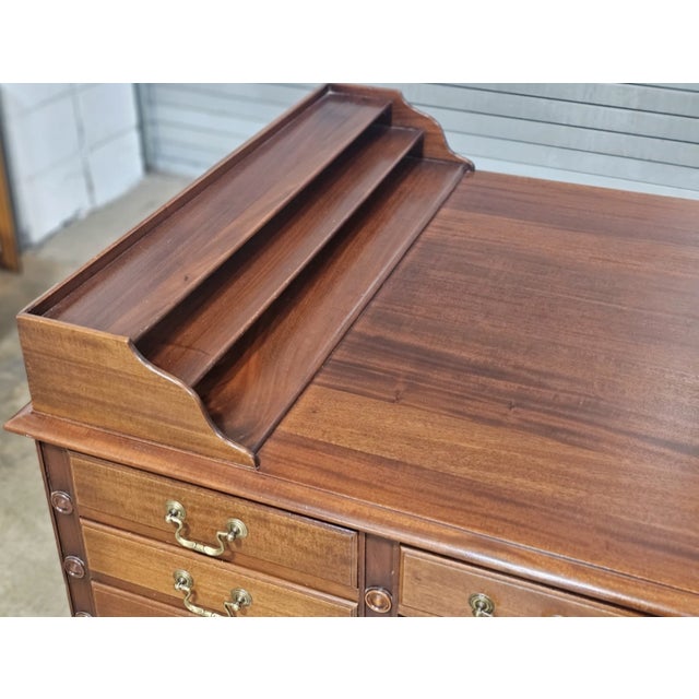 Late 20th Century Late 20th Century Kittinger George Washington Presidental Mahogany Partner's Desk Sheraton Style For Sale - Image 5 of 11
