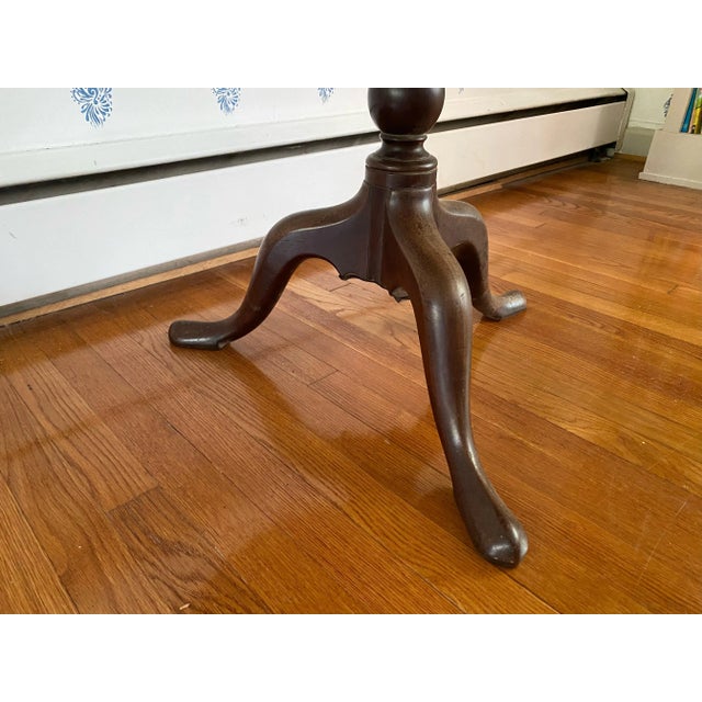 Brown Antique Mid-1700s British Rococo Mahogany Tilt-Top Table For Sale - Image 8 of 12