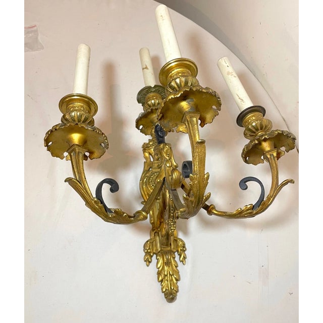 19th Century Antique Ornate 19th Century Dore Two Tone Bronze Figural Wall Sconce Fixture For Sale - Image 5 of 14