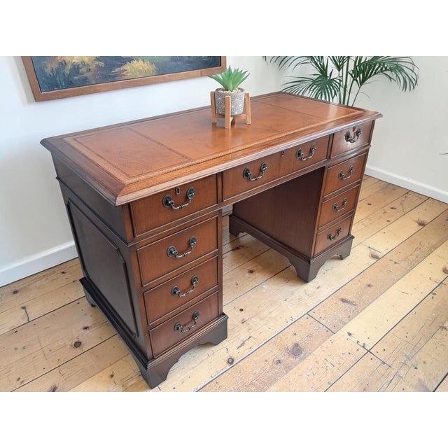 Metal Antique Twin Pedestal Desk in Mahogany with Leather Top, 1980s For Sale - Image 7 of 18