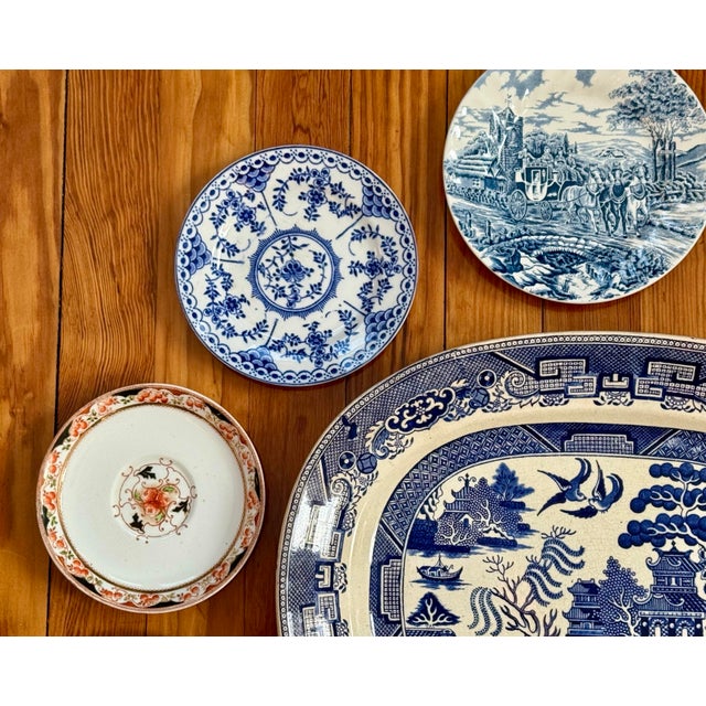 English Vintage and Antique Decorative Wall Plate Blue Willow Collection - 11 Plates For Sale - Image 3 of 18
