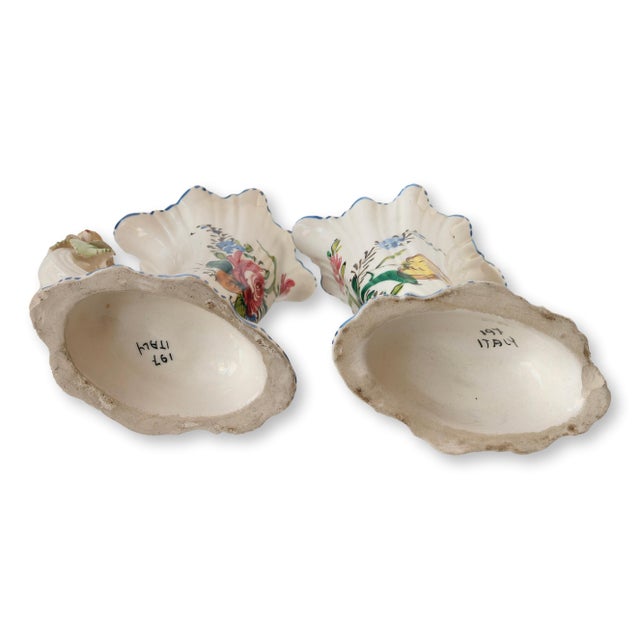 Italian Italian Faience Cornucopia Vases - A Pair For Sale - Image 3 of 5