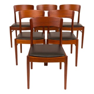 Henning Kjaernulf Model 26 Dining Chairs for Korup Stolefabrik, 1960s Set of Six For Sale