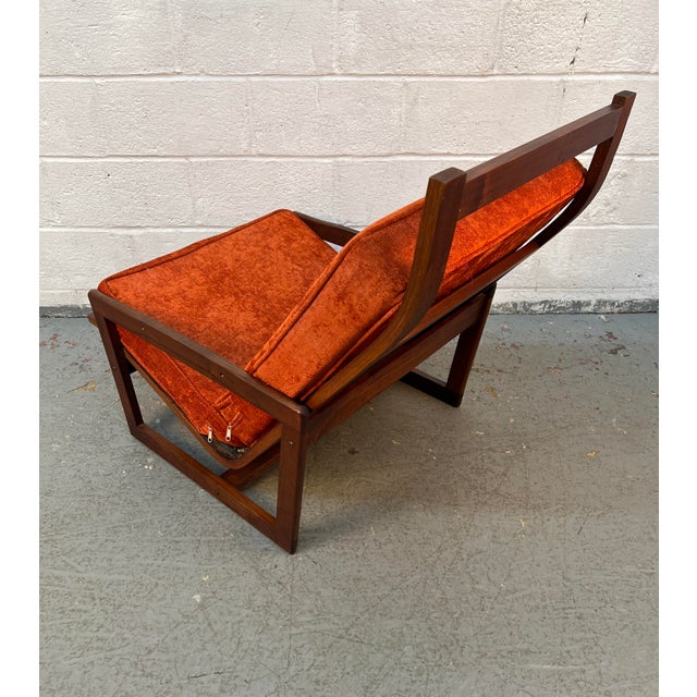 Unique Mid-Century Modern Teak Orange Lounge Chair For Sale - Image 4 of 9