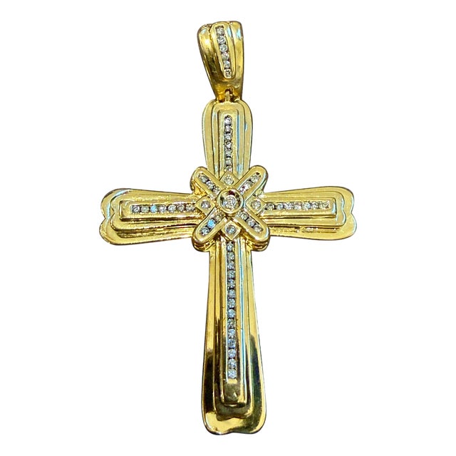 2.8 Ct White Diamond Big Cross Pendant in 14 Kt Yellow Gold with Big Bail 21.5gm For Sale