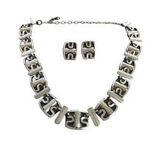 Modernist Necklace & Earrings Set Vintage Brutalist Silver Tone 60s MCM Estate Jewelry Set For Sale