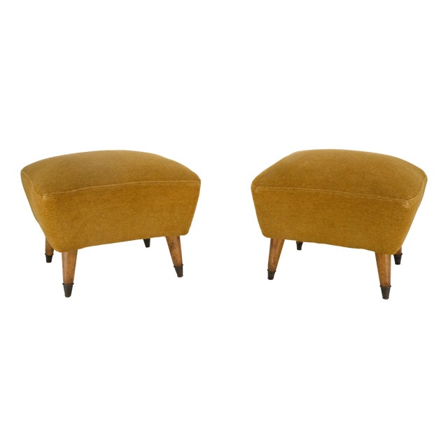 Mid-Century Italian Ottomans in the style of Gio Ponti, Italy, 1950s, Set of 2 For Sale