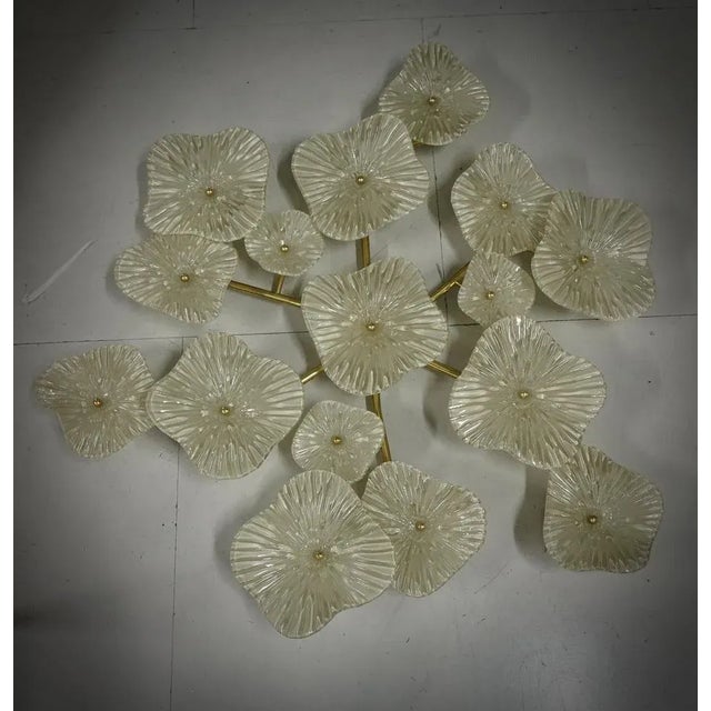 2000 - 2009 Mid-Century Murano Art Glass and Brass Wall Light For Sale - Image 5 of 9