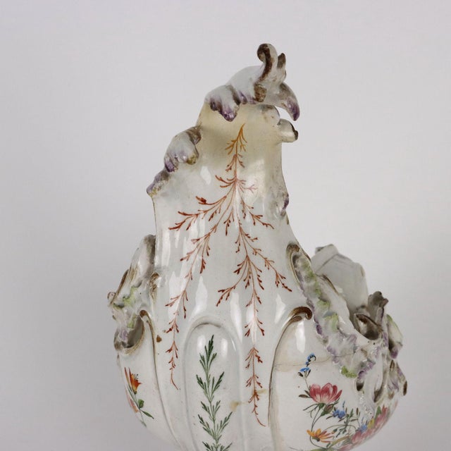 First Half 19th Century Majolica Leaf Shaped Centerpiece For Sale - Image 5 of 11