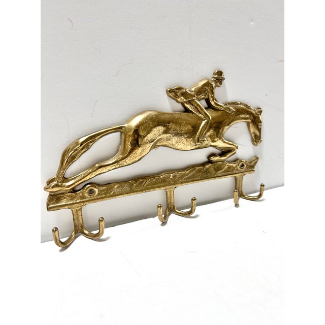 English Vintage Brass Equestrian Fox Hunt Wall Hook Rack – English Country Entryway, Ralph Lauren Style, 6 Hook Coat Rack For Sale - Image 3 of 7