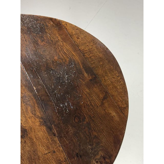 English Gateleg Table in Oak For Sale - Image 10 of 18