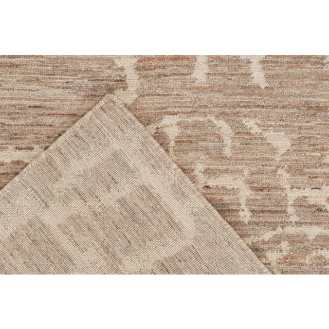 Textile Rug & Kilim’s Contemporary Abstract Rug With Beige-Brown Geometric Patterns For Sale - Image 7 of 7