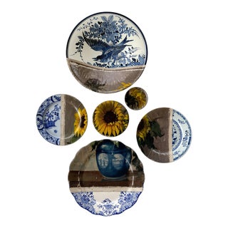 "Sunflowers in Chinese Vase" - Contemporary Installation of Ceramic Plates and Oil on Canvas - Set of 6 For Sale