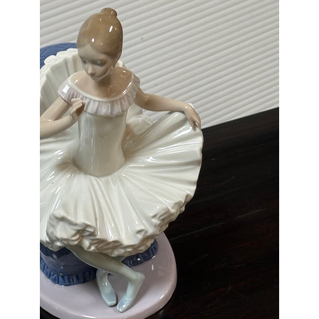Realism Lladró Sitting Ballerina in Plush Blue Chair From the Tribute to the Ballerina Collection Porcelain Figurine, Signed For Sale - Image 3 of 12