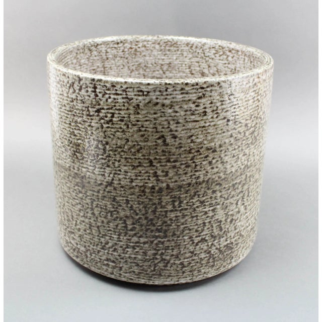 Ceramic Gainey Ac-12 Speckled Ecru Architectural Pottery Planter Mid Century For Sale - Image 7 of 7
