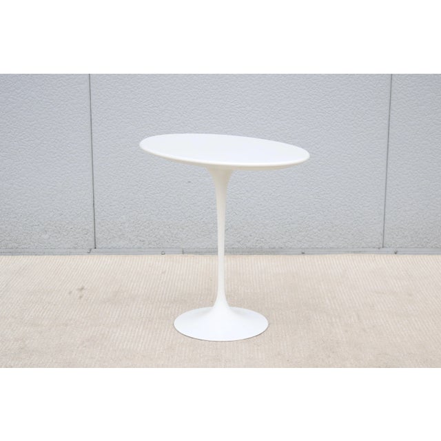 Mid-Century Modern Eero Saarinen for Knoll 22.5" Oval White Tulip Side Table For Sale - Image 13 of 16