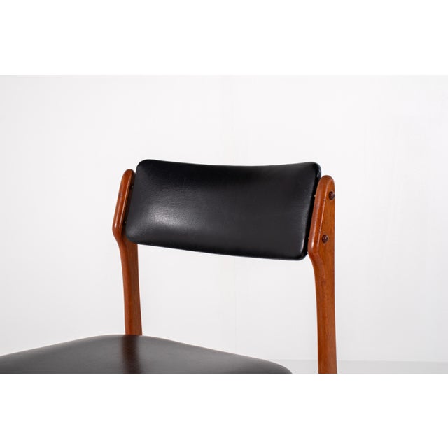 Mid-Century Danish Teak Dining Chairs with Black Skai Seats, 1960s, Set of 4 For Sale - Image 11 of 14