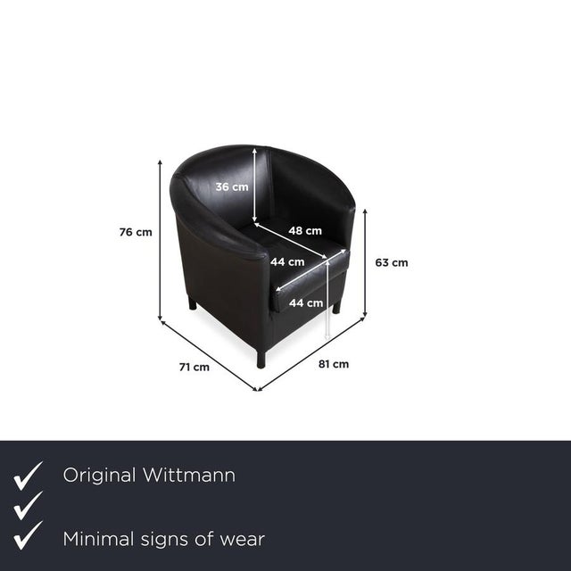 with the Wittmann Aura, you get an armchair that perfectly embodies Austrian craftsmanship. The design captivates with its...