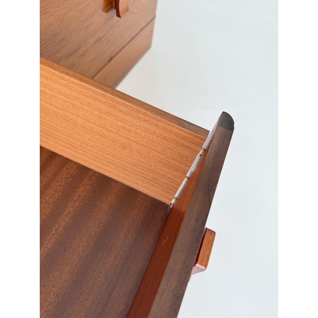 Cantata 6 Drawer Teak Chest of Drawers by John and Sylvia Reid for Stag, 1970s For Sale - Image 16 of 18