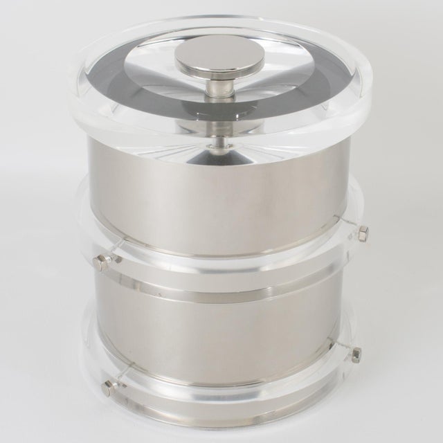 1980s Noel BC Modernist Barware Chrome and Lucite Ice Bucket, circa 1980 For Sale - Image 5 of 13